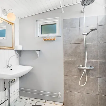 Carly - 100m From The Sea By Interhome Bøtø By