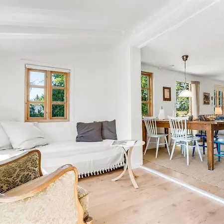 Carly - 100m From The Sea By Interhome Feriehus