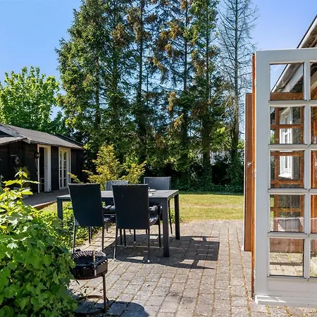 Carly - 100m From The Sea By Interhome Feriehus