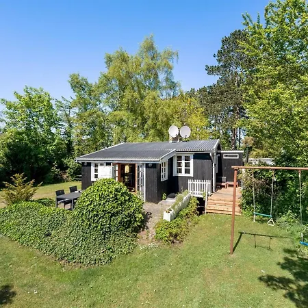 Feriehus Carly - 100m From The Sea By Interhome Bøtø By